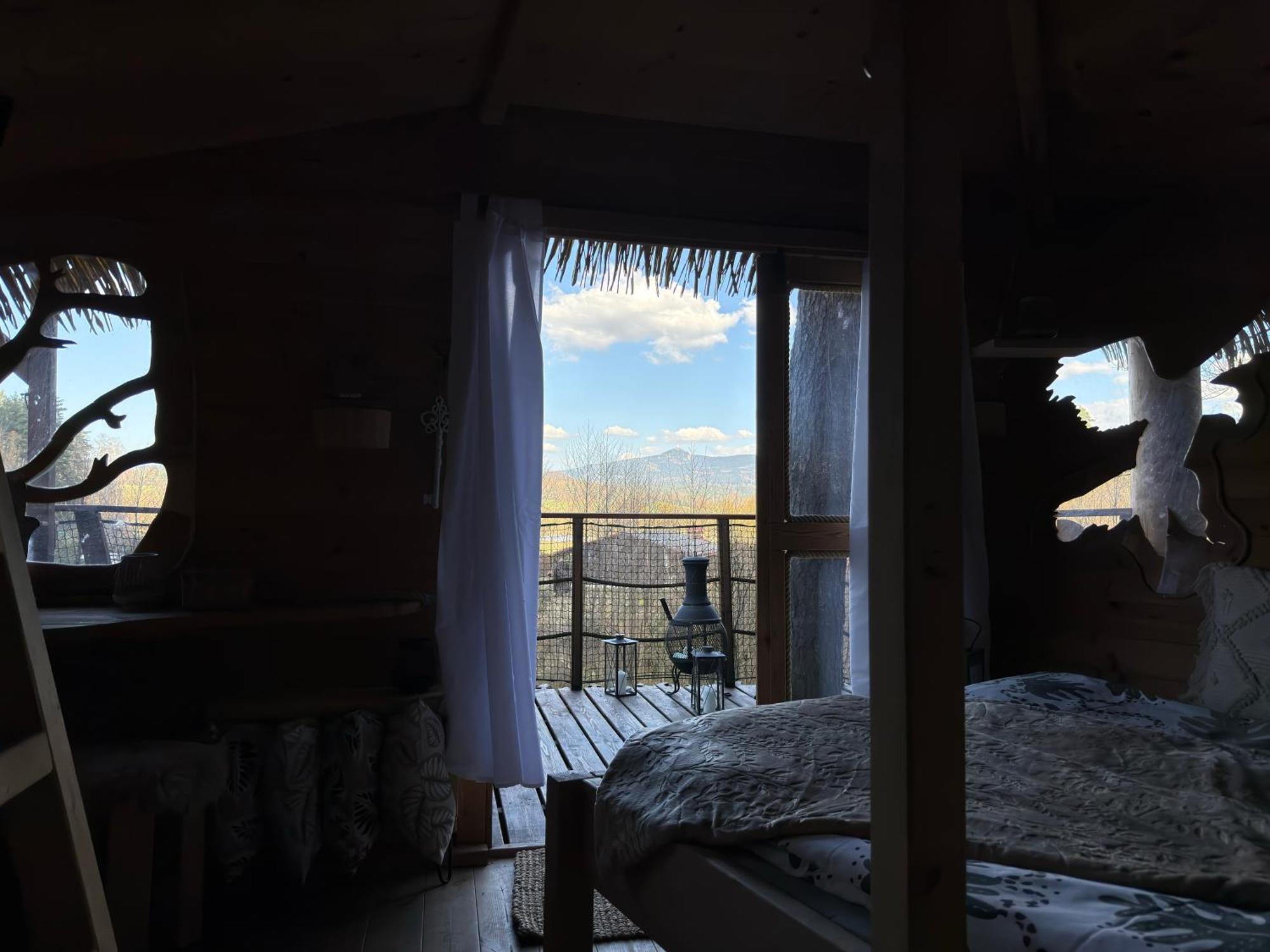 Treehouse U Rybnika Hotel Osecna Eksteriør billede
